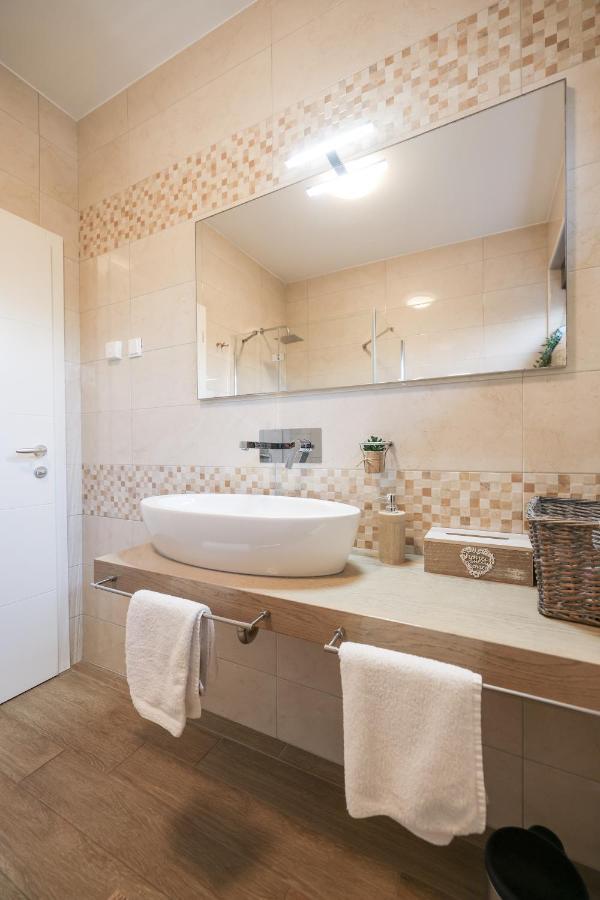 Apartmani Mato 1 Zadar Ngoại thất bức ảnh