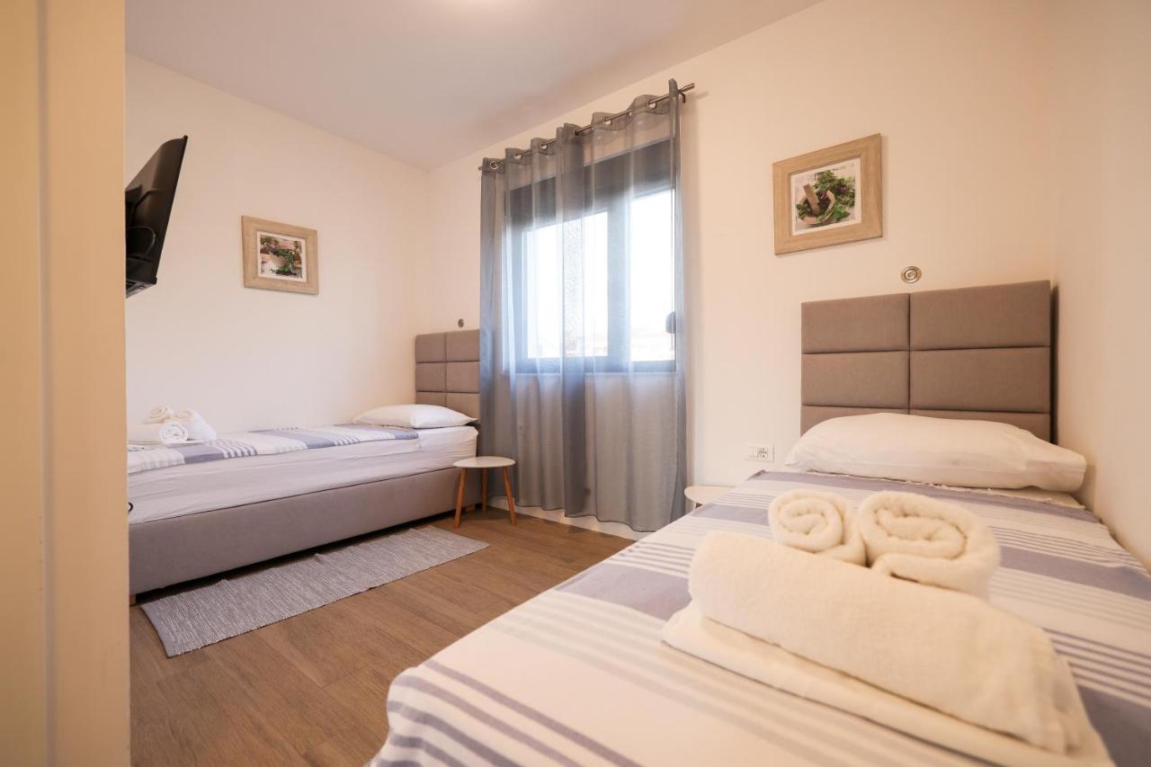 Apartmani Mato 1 Zadar Ngoại thất bức ảnh